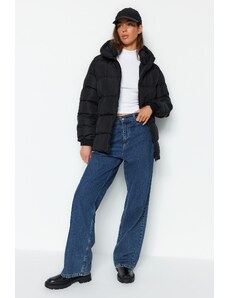 Trendyol Collection Čierna nepremokavá bunda s kapucňou