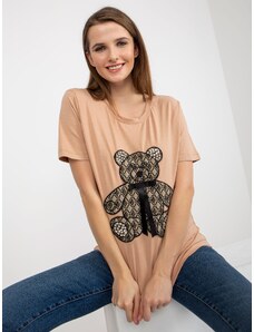 Fashionhunters Camel women's T-shirt with teddy bear and 3D application