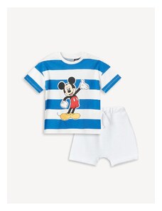 LC Waikiki Crew Neck Krátky rukáv Chlapčenské tričko a šortky s potlačou Mickey Mouse, 2 kusy