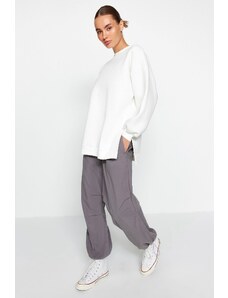 Trendyol Ecru Oversize/Wide fit with slits. Thick Fleece Inside Knitted Sweatshirt