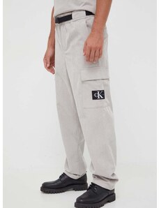 Nohavice Calvin Klein Jeans pánske, šedá farba, strih cargo