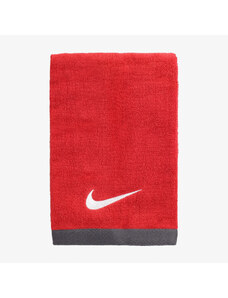 Nike fundamental towel small RED