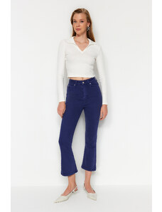 Trendyol Collection Námornícke modré džínsové nohavice Crop Flare s vysokým pásom