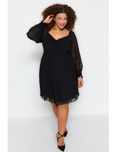 Trendyol Curve Black Plain A-line Mini tkané šaty plus veľkosti