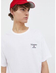 Bavlnené tričko Tommy Jeans pánsky,biela farba,s nášivkou,DM0DM18872
