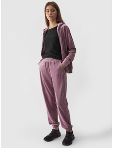 4F Dámske velúrové nohavice typu jogger - ružové