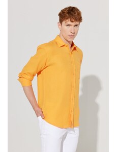 AC&Co / Altınyıldız Classics Men's Orange Comfort Fit Wide Cut, Classic Collar 100% Cotton Muslin Shirt.