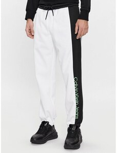Teplákové nohavice Calvin Klein Jeans