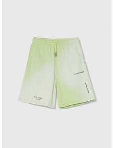 Detské bavlnené šortky Calvin Klein Jeans zelená farba