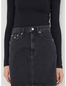 Rifľová sukňa Tommy Jeans čierna farba,mini,puzdrová,DW0DW17286