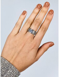 Webmoda Dámsky strieborný prsteň s kamienkami