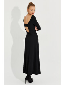 Cool & Sexy Cool &ampy Dámske Čierne Zadné Detailné Camisole Midi šaty
