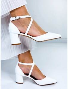 Webmoda Dámske sandále na hrubom opätku ELLA - biele