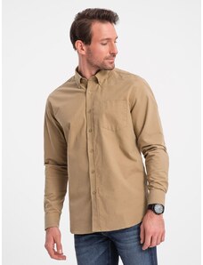 Ombre Clothing Ležérna svetlo hnedá košeľa s vreckom V2 SHOS-0153