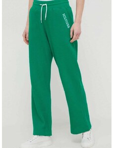 Nohavice Tommy Hilfiger zelená farba,s nášivkou,UW0UW04946