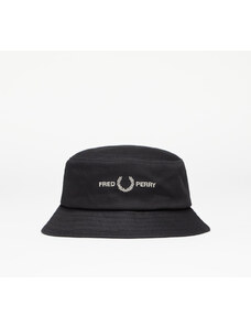 Klobúk FRED PERRY Graphic Brand Twill Bucket Hat Black/ Warm Grey