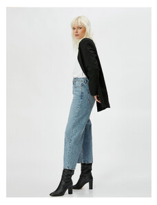 Koton Extra široké krátke rovné džínsy s vysokým pásom - Bianca Jean