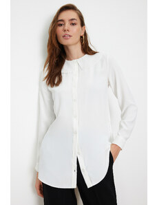 Trendyol Modest Biela krepová štýlová tkaná košeľa s volánovým golierom