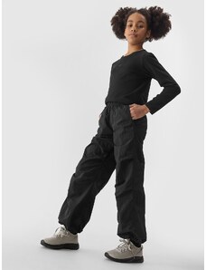 4F Dievčenské nohavice typu parachute jogger - čierne