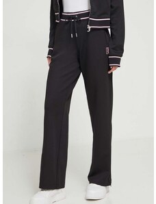 Tepláky Juicy Couture čierna farba, s nášivkou