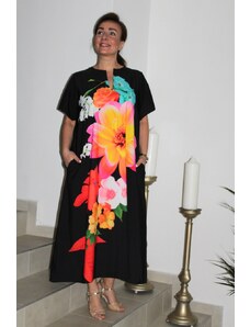 Taliansko Pestrofarebné šaty - kvety