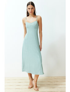 Trendyol Collection Mint A-line šaty s midi tkaným remienkom