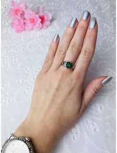 Webmoda Dámsky strieborný prsteň so zeleným kryštálom 9