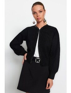 Trendyol Collection Čierny Crop trblietavý pletený sveter