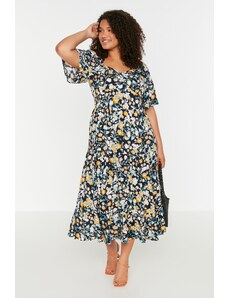 Trendyol Curve Detailné tkané šaty s kvetinovým vzorom v námorníckej modrej