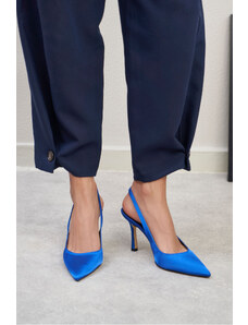 NİŞANTAŞI SHOES Dámske topánky na podpätku s modrým saténovým opaskom Mendy Saks so špicatou špičkou