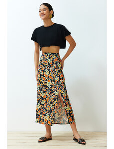Trendyol Collection Viacfarebná viskózová tkanina s kvetinovým vzorom s rozparkom Midi tkaná sukňa