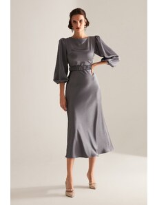 BETTY & SAM Sivé zásnubné šaty Heleny so špeciálnym dizajnom