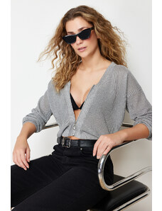 Trendyol Collection Strieborný priehľadný vzhľad glitrový kvalitný pletený sveter