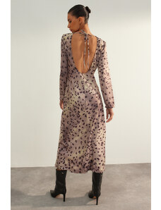 Trendyol Collection Limitovaná edícia Viacfarebný chrbát Detailne vzorované saténové tkané šaty