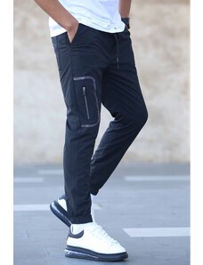 Madmext Detailné nohavice na jogger z čierneho padáčika 5483