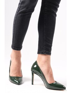 Mio Gusto Základné zelené lakované dámske topánky na ihličkovom podpätku
