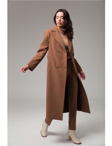 Concept. Stredne dlhý kabát s dvojitým zaväzovaním v páse hnedý