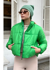 Trend Alaçatı Stili Dámsky svetlozelený stojaci golier Dvojvreckový puffer puffer kabát s elastickým pásom