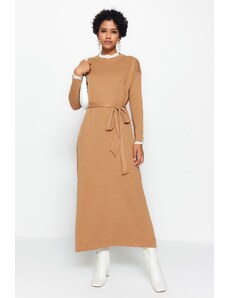 Trendyol Modest Detailné pletené šaty Camel Pearl