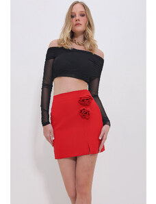 Trend Alaçatı Stili Dámska sukňa s červeným bočným zipsom s odnímateľným doplnkom