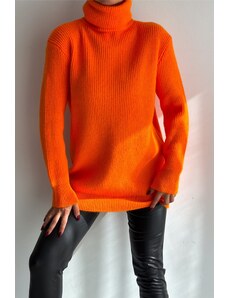 FEMELLE Dámsky oranžový tunikový sveter s rolákom Fisherman Basic s voľným úpletom