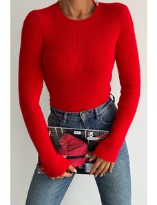 FEMELLE Dámsky sveter z plyšového úpletu štandardnej veľkosti s okrúhlym golierom