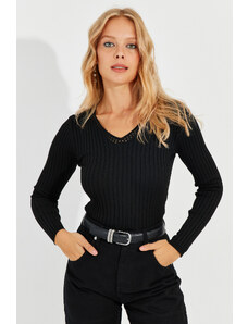 Cool & Sexy Women's Black V-Neck Ribbed Knitwear Blouse