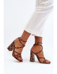 Basic Módne dámske sandále na vysokom podpätku s leopardím vzorom