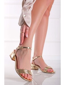 Comfy Zlaté sandále na hrubom podpätku Marina