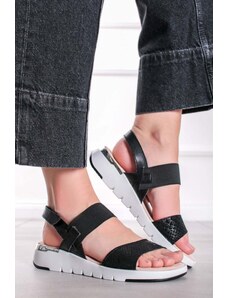 Comfy Čierne kožené platformové sandále Salys