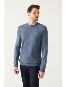 Avva Pánsky indigový pletený sveter s vrubovým výstrihom vpredu s textúrou regulárneho strihu A22y5070