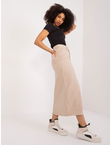 Fashionhunters Béžová midi džínsová sukňa s rozparkom