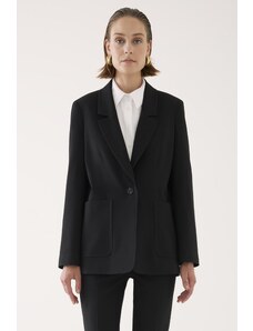 Perspective Dámska bunda Icardi Regular Fit štandardná veľkosť s vypasovaným rukávom golier čiernej farby