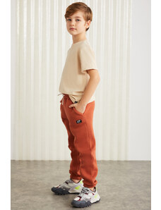 GRIMELANGE EVANS-GRM24014 75 % bavlna 25 % polyester s ornamentálnym štítkom zoradené vlákno chlapec jogger Brick Color